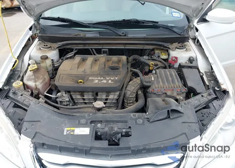 2014 Chrysler 200 Lx from USA, damaged, VIN 1C3CCBAB8EN195117